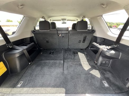 Used 2019 Toyota 4Runner SR5 image 11
