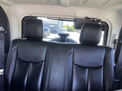 Used 2014 Jeep Wrangler Sport image 21