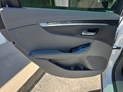 Used 2019 Chevrolet Impala LS image 28