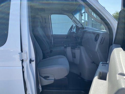 Used 2012 Ford E-250 and Econoline 250 w/ Commercial Cargo Van Pkg image 15