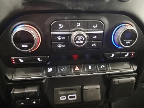 Used 2022 Chevrolet Silverado 3500 LT image 24