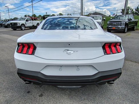 New 2025 Ford Mustang Coupe image 4