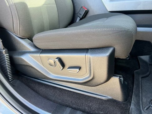 Used 2017 Ford F150 XLT w/ Equipment Group 302A Luxury image 24