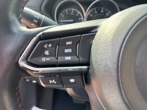 Certified 2021 MAZDA CX-5 Carbon Edition image 22
