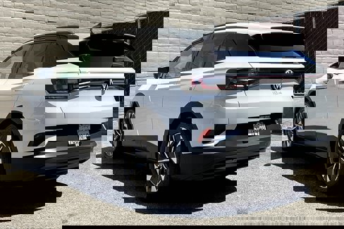 Certified 2022 Volkswagen ID.4 Pro S image 9