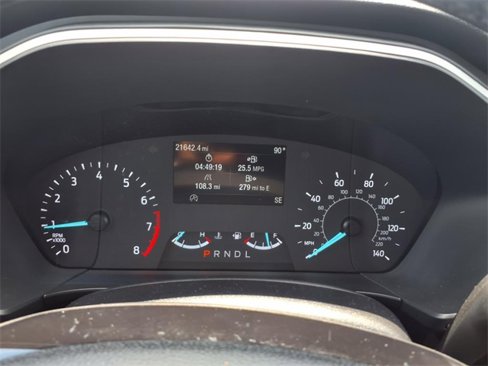 Certified 2022 Ford Escape SE w/ Cold Weather Package image 15