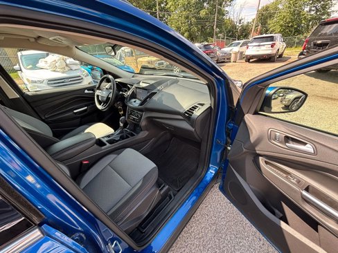 Used 2017 Ford Escape SE w/ Equipment Group 201A image 23