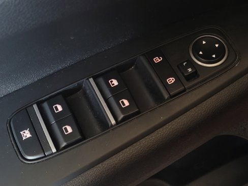 Used 2023 Kia Forte LXS image 27
