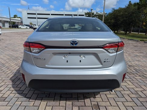 Used 2025 Toyota Corolla LE image 10