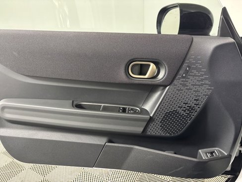 New 2025 MINI Cooper 2-Door Hardtop image 18