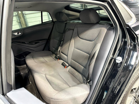 Used 2022 Hyundai Ioniq SEL image 13