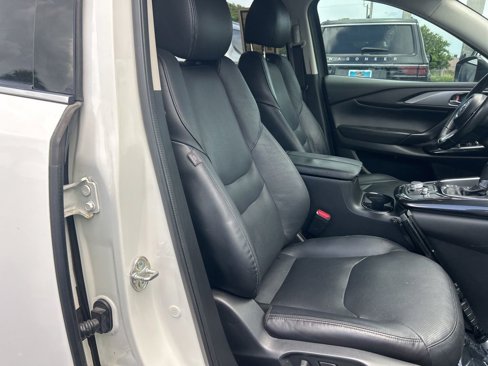 Used 2019 MAZDA CX-9 Touring image 23