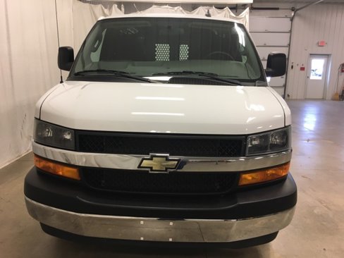 Used 2023 Chevrolet Express 2500 w/ Driver Convenience Package image 9