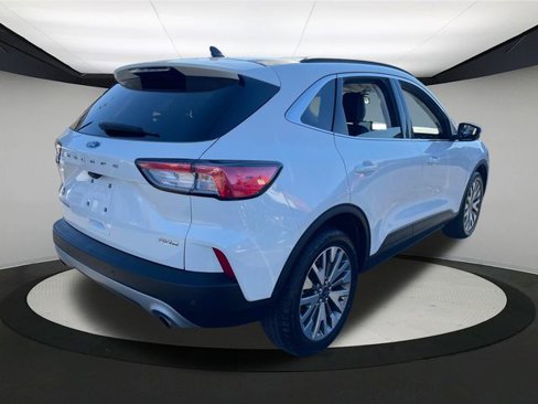 Used 2022 Ford Escape Titanium image 11
