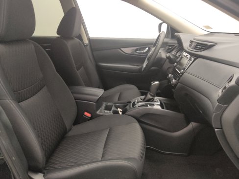 Used 2018 Nissan Rogue SV image 21