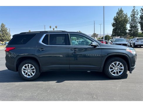 Used 2021 Chevrolet Traverse LT image 7