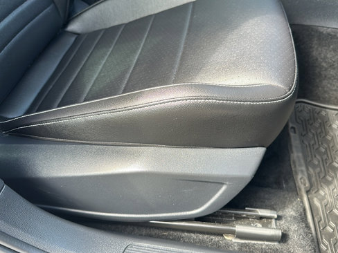 Used 2023 Volkswagen Jetta SE w/ Panoramic Sunroof Package image 25