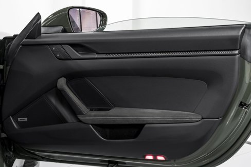 Used 2022 Porsche 911 GT3 image 39