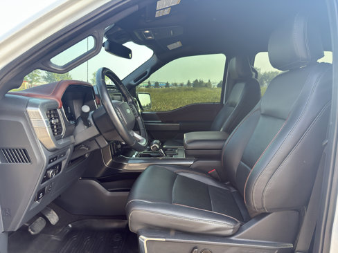 Used 2022 Ford F150 Lariat image 14
