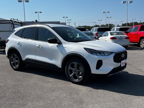 New 2025 Ford Escape ST-Line w/ Tech Pack #1 image 2