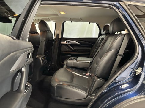 Used 2018 MAZDA CX-9 Touring w/ Touring Premium Package image 13