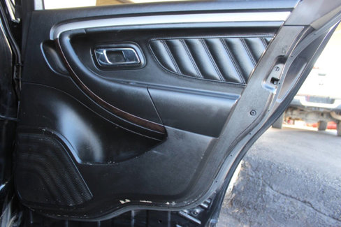 Used 2017 Ford Taurus SEL image 13