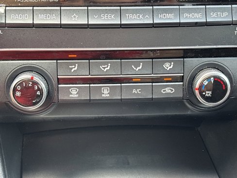 Used 2020 Kia Optima LX image 6