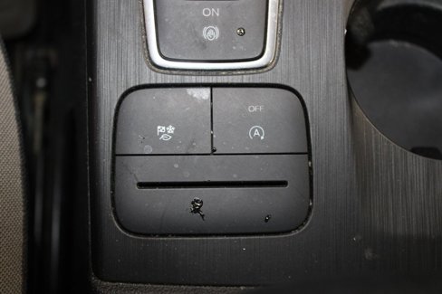 Used 2020 Ford Escape SE image 28