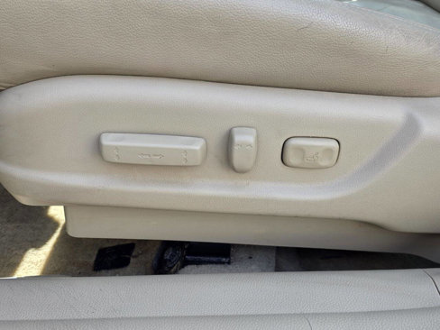 Used 2010 Honda Accord EX-L image 18