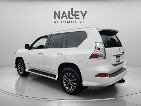 Used 2014 Lexus GX 460 Luxury image 3