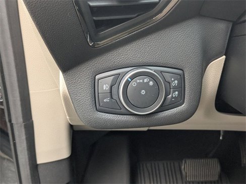 Certified 2018 Ford Escape Titanium image 12