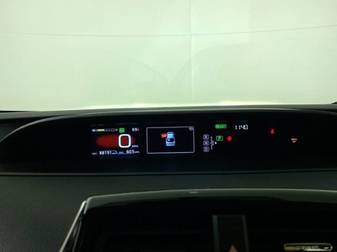 Used 2016 Toyota Prius Two image 17