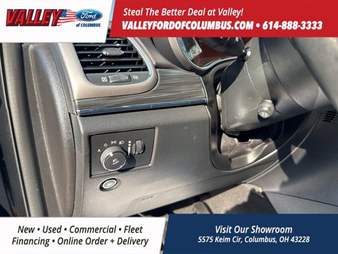 Used 2019 Jeep Grand Cherokee Limited w/ Luxury Group II image 17