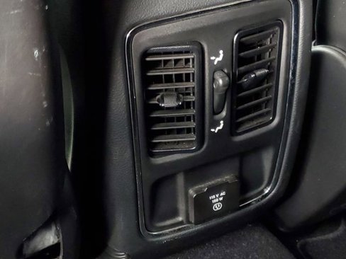 Used 2020 Jeep Grand Cherokee Altitude image 30