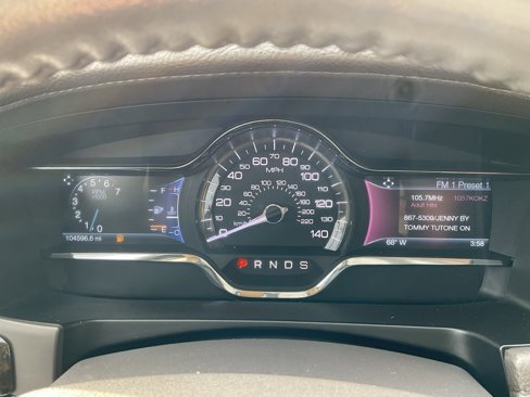 Used 2014 Lincoln MKS w/ Equipment Group 101A image 12