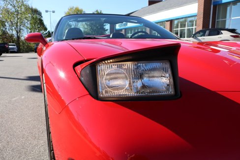 Used 2000 Chevrolet Corvette Convertible image 4