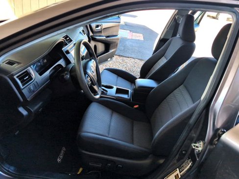 Used 2015 Toyota Camry LE image 9