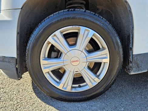 Used 2016 GMC Terrain SLT image 11