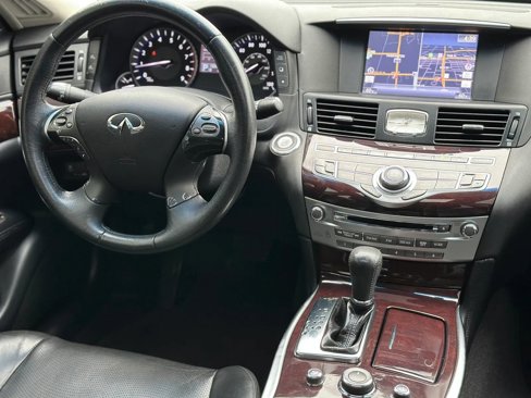 Used 2011 INFINITI M56 x image 23