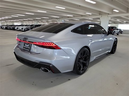 New 2025 Audi RS 7 Performance image 9