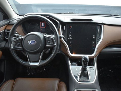 Used 2021 Subaru Outback Touring XT image 16