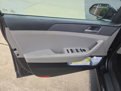 Used 2018 Hyundai Sonata SE image 5