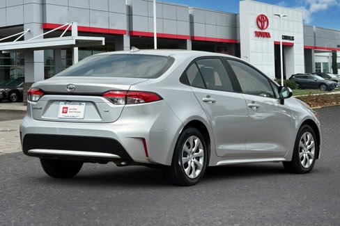 Used 2021 Toyota Corolla LE image 4