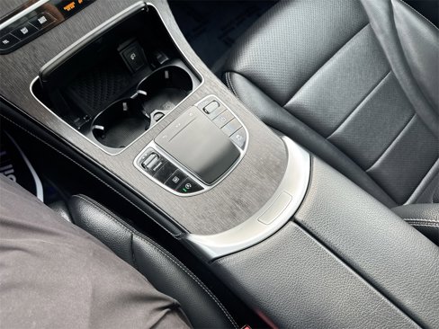 Certified 2020 Mercedes-Benz GLC 300 4MATIC image 21