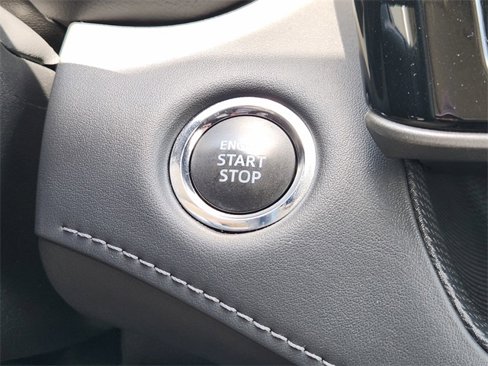 Used 2022 Toyota Highlander XLE image 22