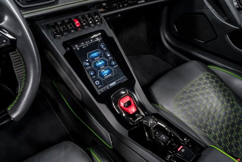 Used 2022 Lamborghini Huracan EVO image 23