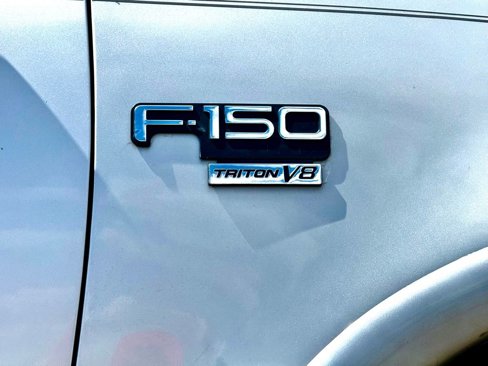 Used 2003 Ford F150 XLT image 10