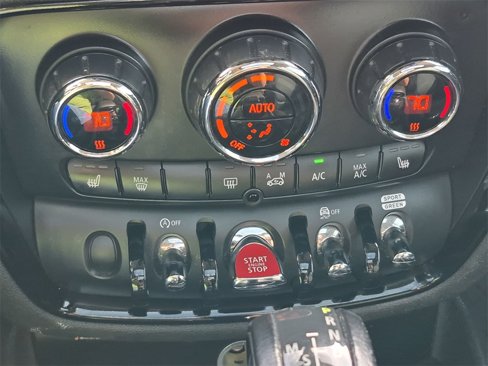 Used 2019 MINI Cooper Clubman S image 25