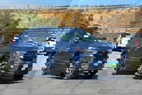 Certified 2024 Subaru Crosstrek 2.0i Premium image 2