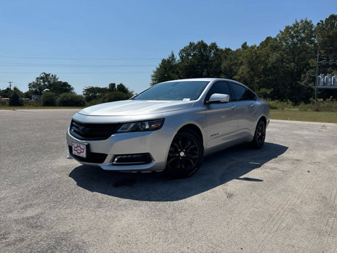 Used 2019 Chevrolet Impala LT image 2